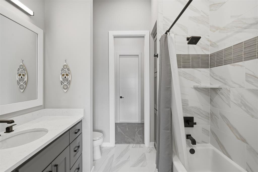 Catalina Bay II Ph One - Residential