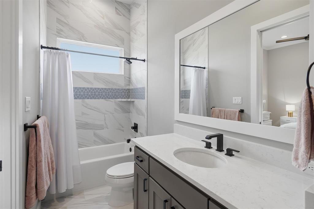 Catalina Bay II Ph One - Residential