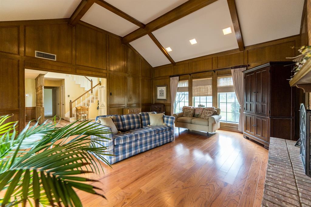 2115 Portsmouth Drive