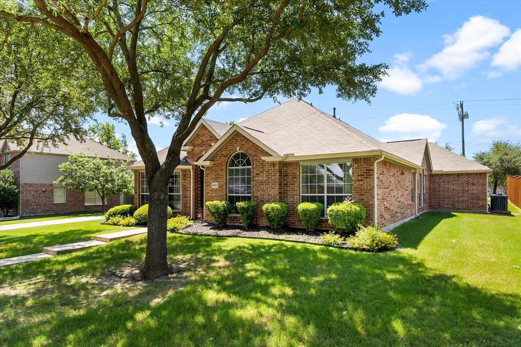 611 Monterey Drive