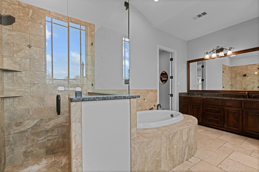 Cattlebaron Parc III - Residential