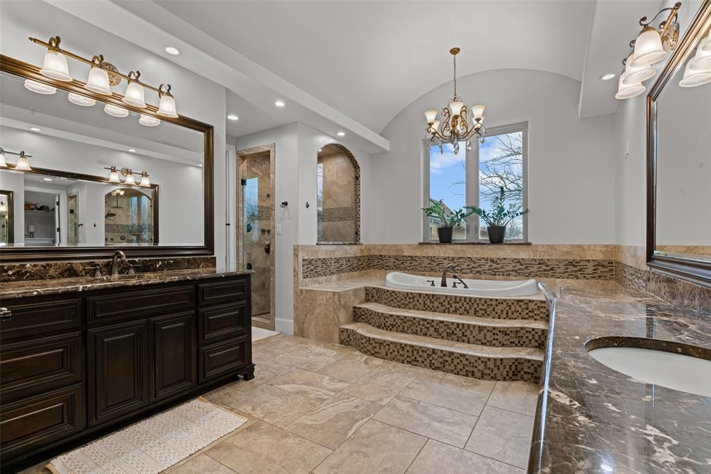 Cattlebaron Parc III - Residential