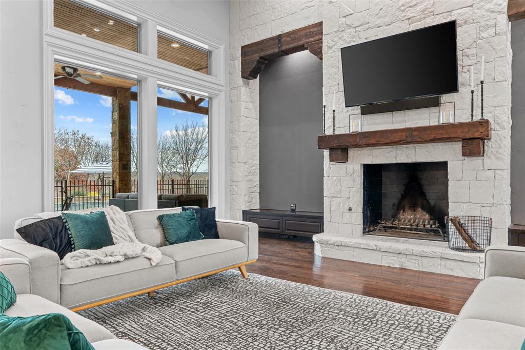 Cattlebaron Parc III - Residential