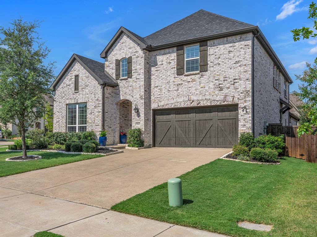 1041 Lone Grove Lane