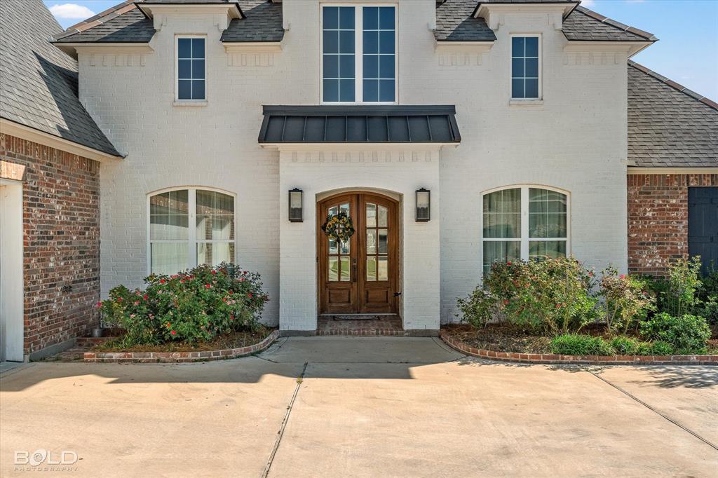 402 Erie Circle