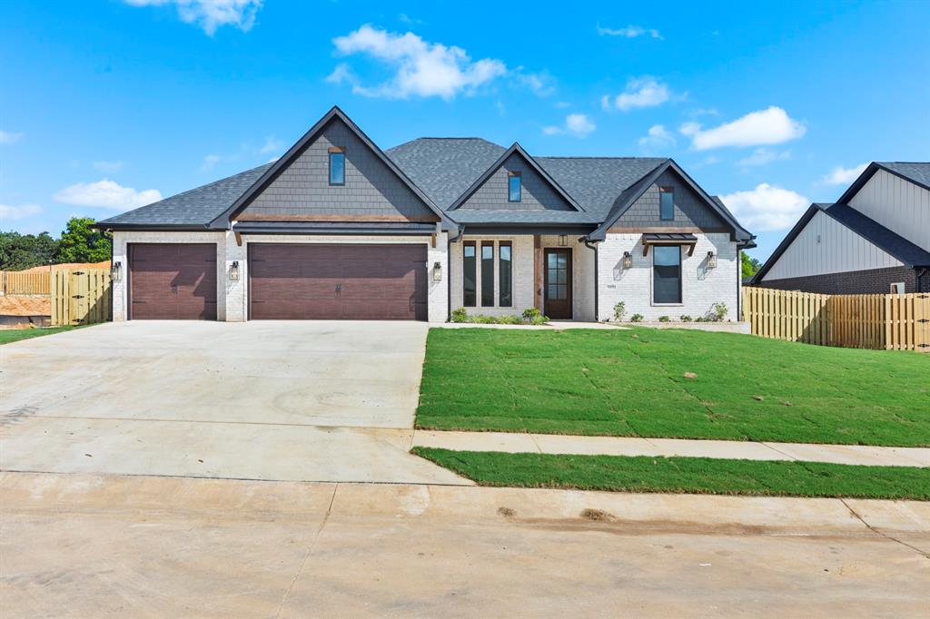Photo of 16426 Clearview Drive, Lindale, TX 75771 (MLS # 21392038)