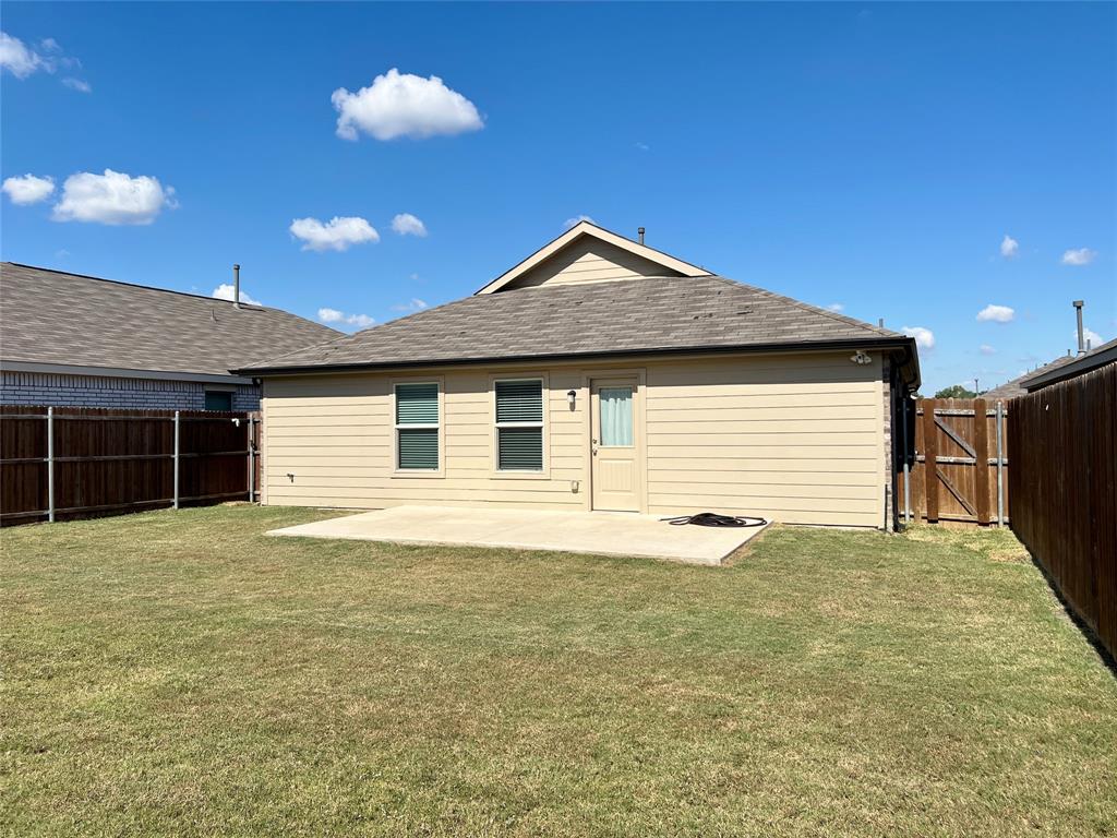 Bluebonnet Estates Ph 1 - Residential Lease