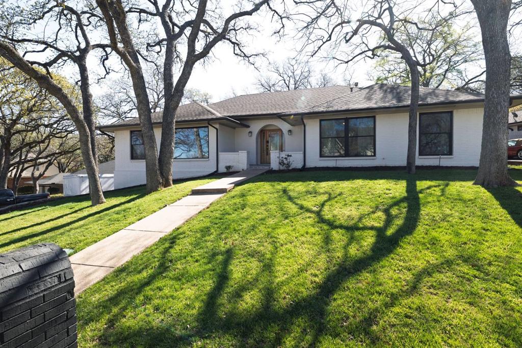 2109 Prestonwood Drive
