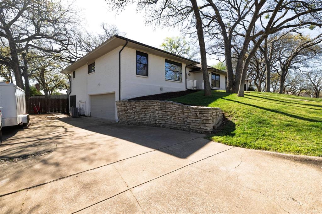 2109 Prestonwood Drive