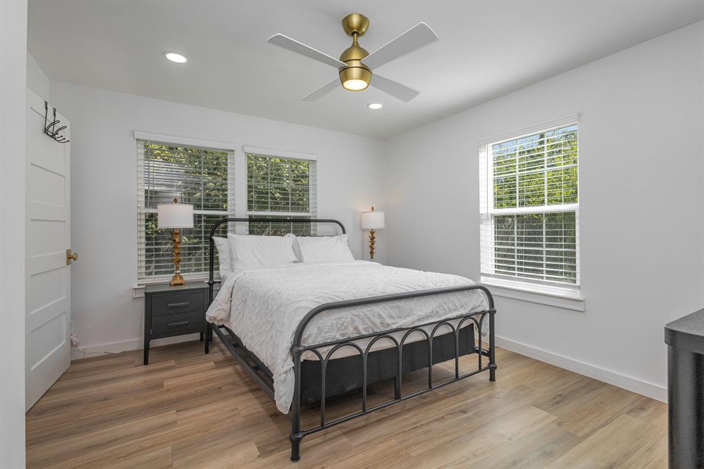 T T Bradley Add - Residential