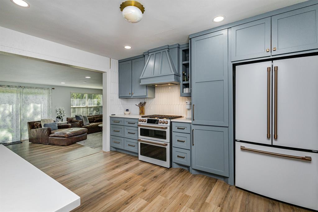 T T Bradley Add - Residential