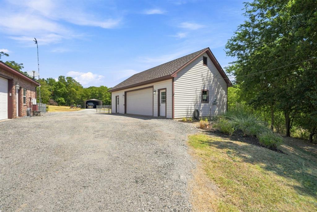 1000 Ridgeway Court