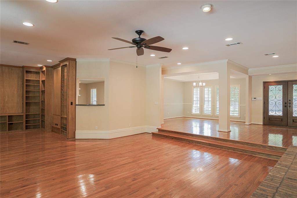 6812 Riverdale Drive