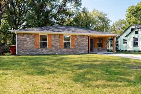 714 E 12th Street Bonham TX 75418