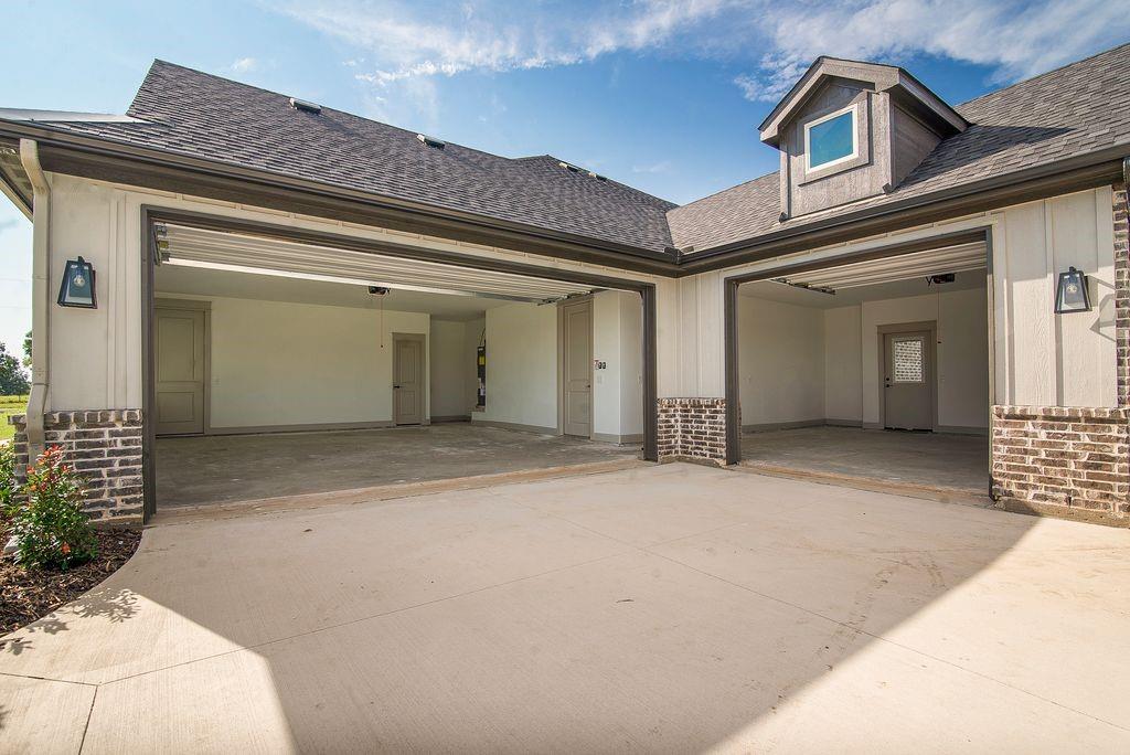 25 Luther Lane
