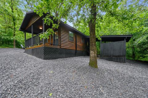 A home in Broken Bow