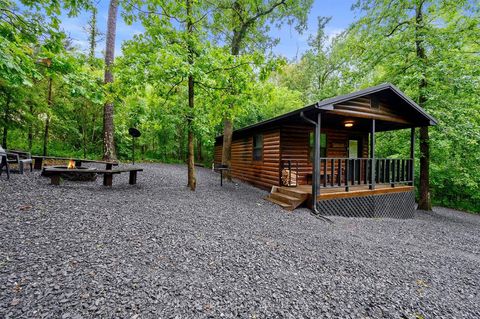 A home in Broken Bow