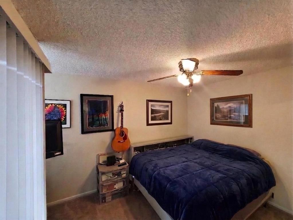 Arlington Oaks Condo - Residential