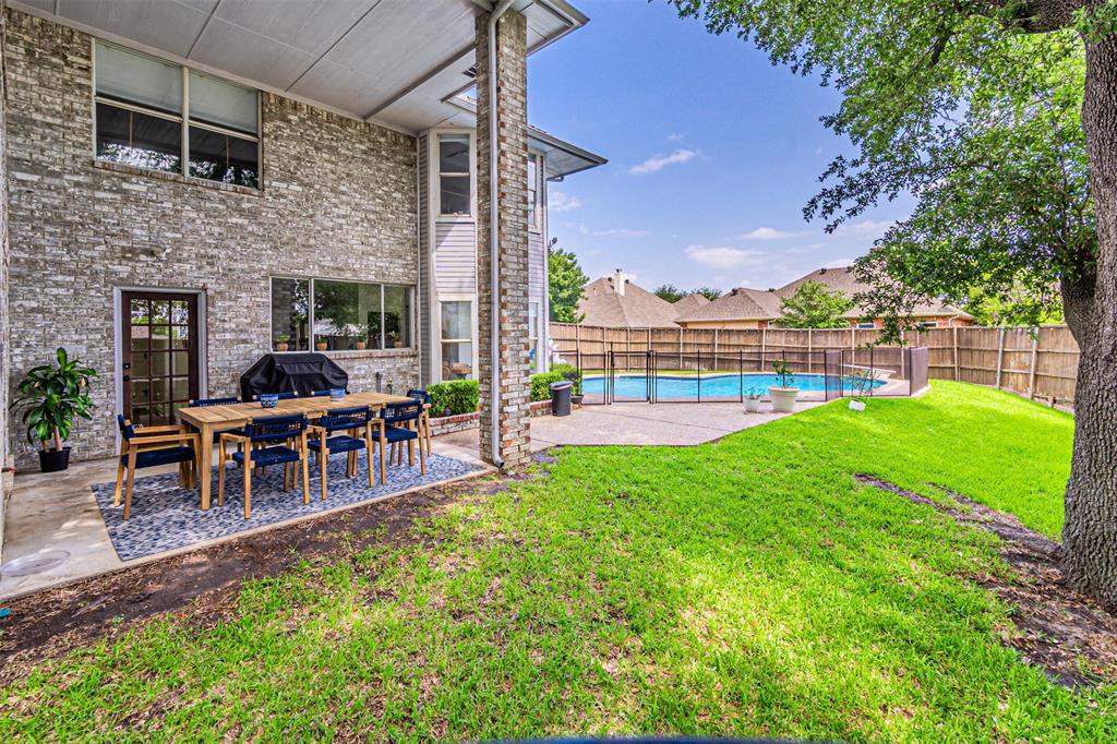 1701 Simsbury Drive