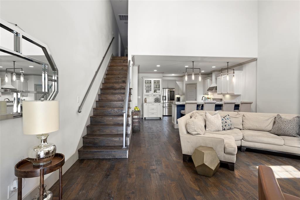 Country Club Heights Block 16 Lot 4 - Residential