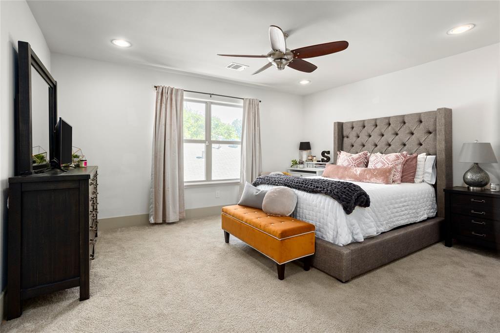 Country Club Heights Block 16 Lot 4 - Residential