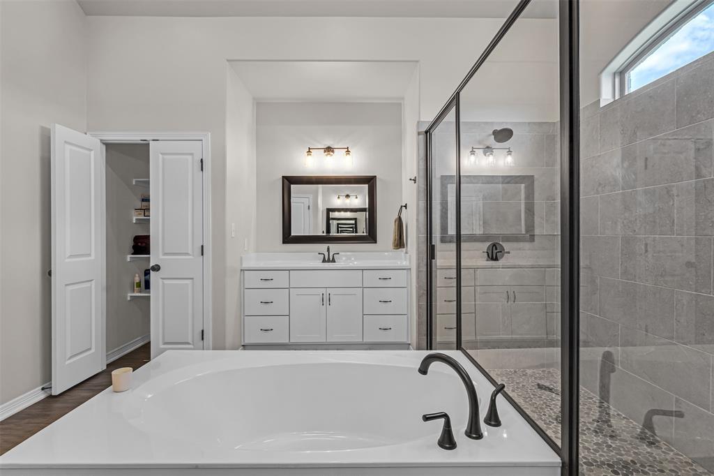 Bella Terra Ph II - Residential