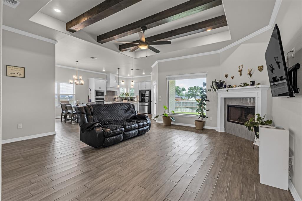 Bella Terra Ph II - Residential