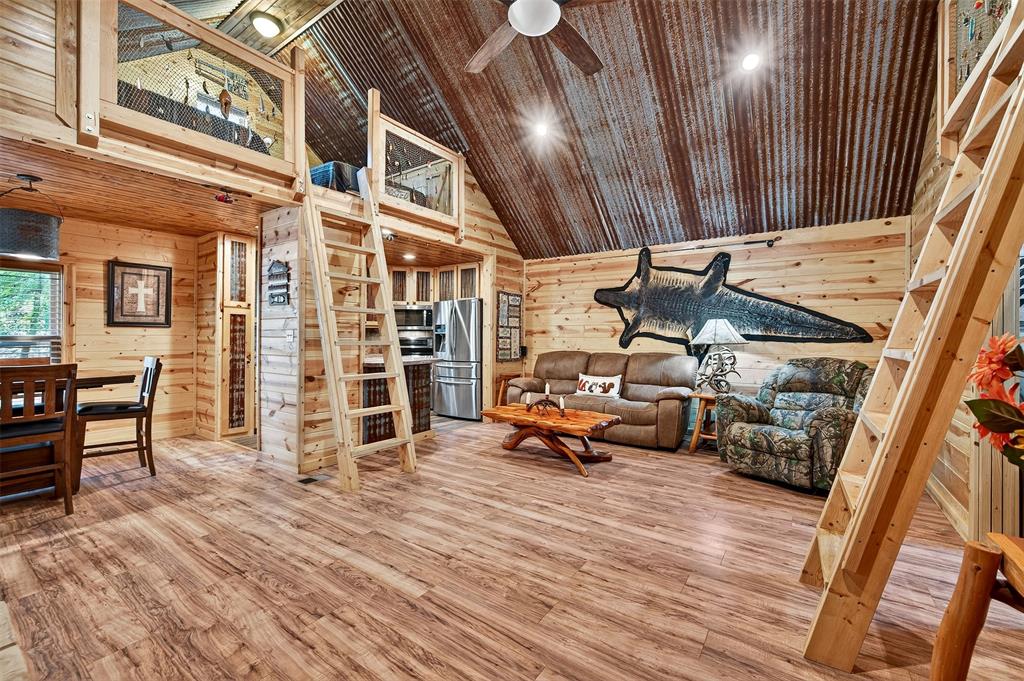 (WBSWS1-2) SHERWOOD SHORES CLS 1-2 - Residential