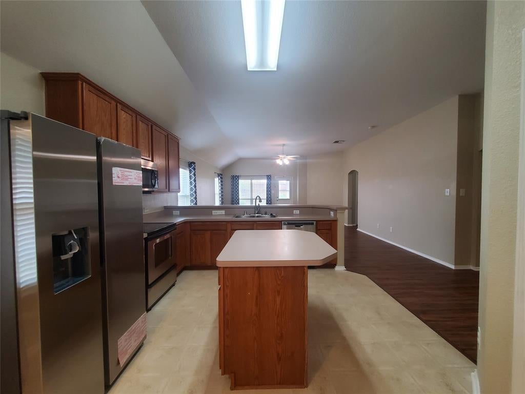 2817 Bentwood Way