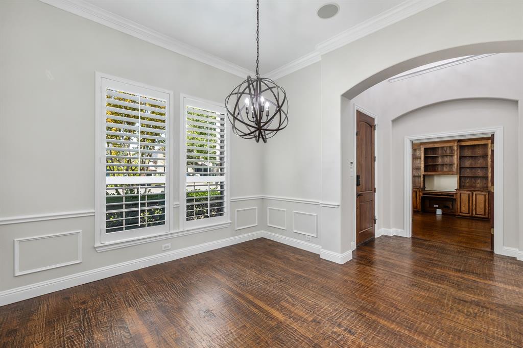 6005 Valentino Court