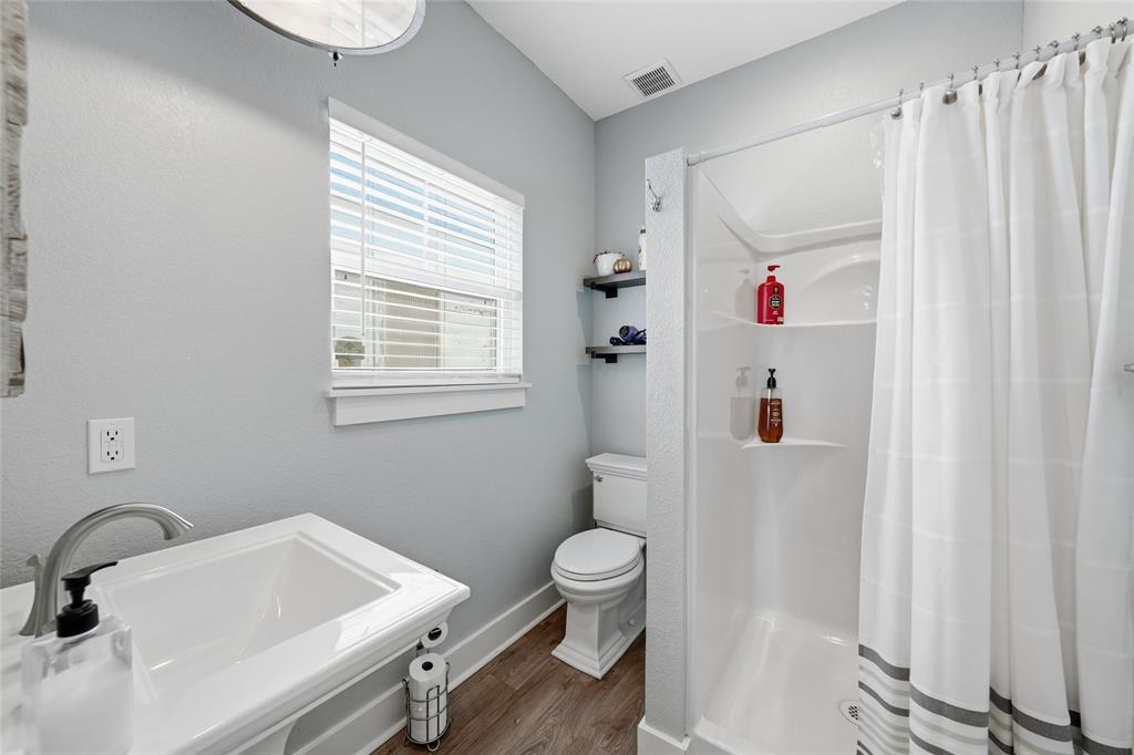 Ross TR - Residential