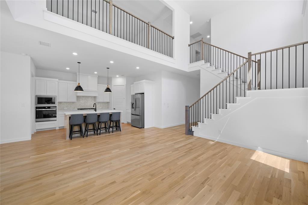 15518 Crape Myrtle Road