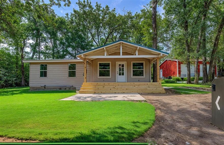 SITE BUILT LAKE HOUSE CABIN GET AWAY! Lake living at it's finest! This beautiful completely renovated THREE bedroom, one bath home sits on 2 LOTS at nearly half acre, located at Lake Tawakoni. Detached 2 car garage. Bring your boat, jet ski, ATV, or RV! Covered front and back porches to sit and enjoy the lake life! Just a short walk to the waters edge and COMMUNITY BOAT RAMP. This property would be a great forever home, weekend getaway, or vacation rental. Don't let this one get away! Plan for your showing NOW!