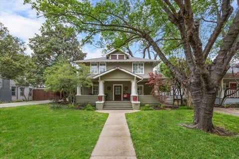 1304 Belle Place Fort Worth TX 76107
