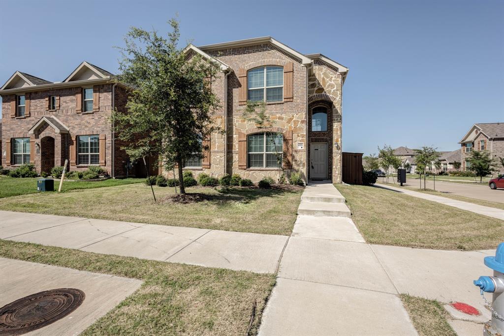 4000 Villawood Trail