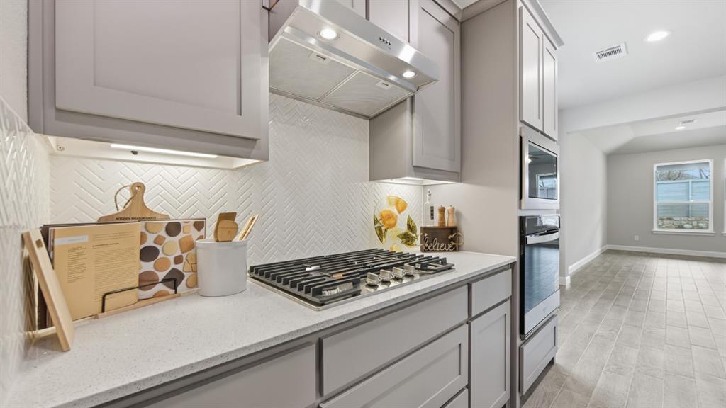 11224 WINGED ELM Way