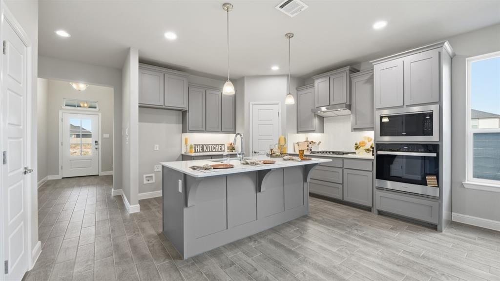 11224 WINGED ELM Way