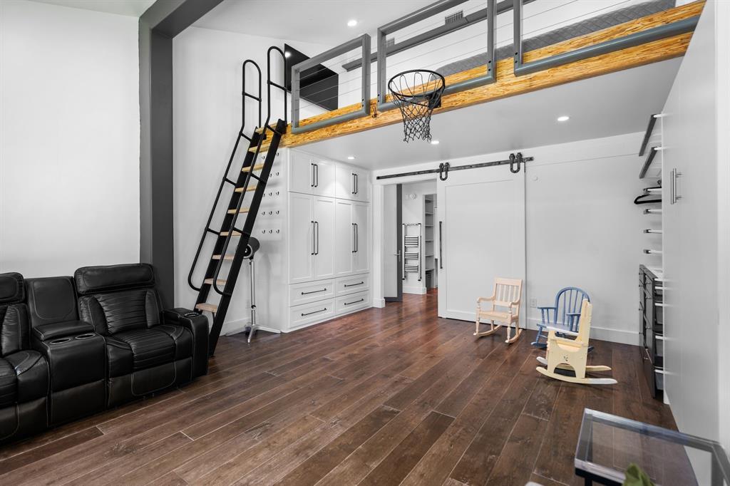 Holiday Add - Residential