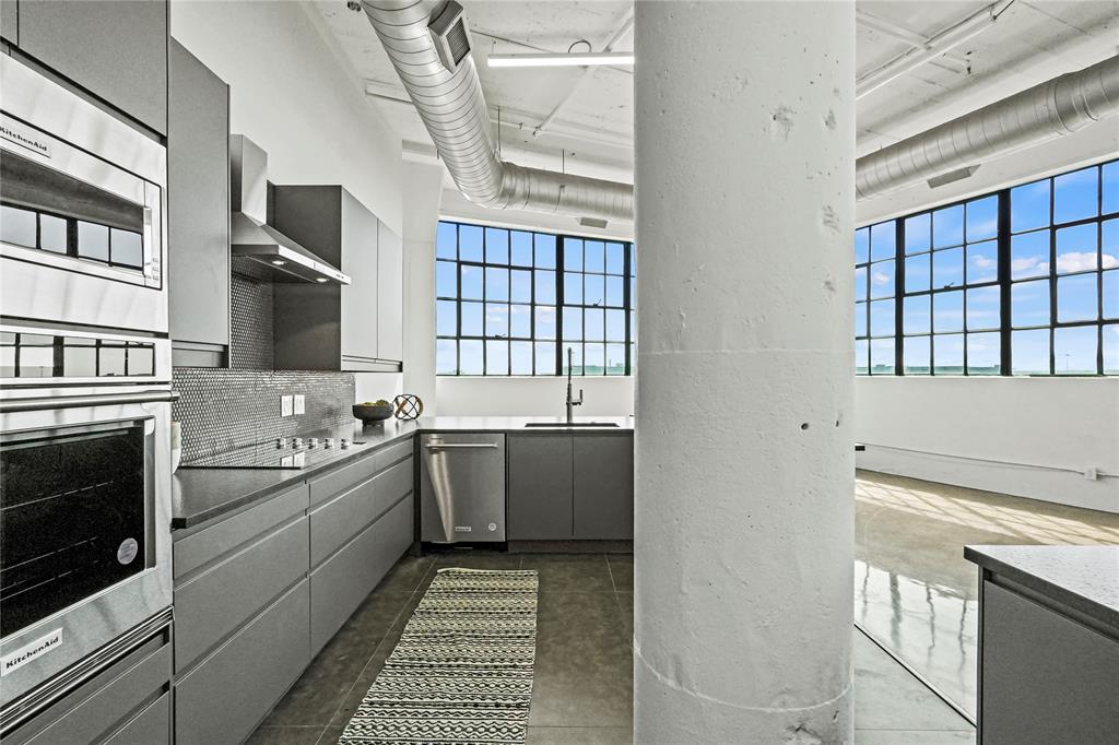Canton Loft 2220 - Residential
