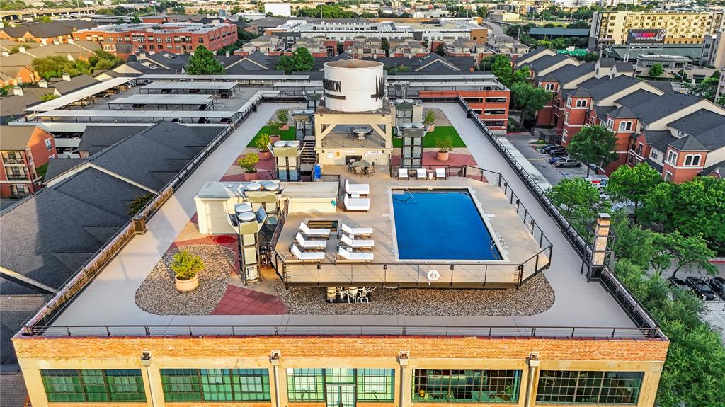 Canton Loft 2220 - Residential