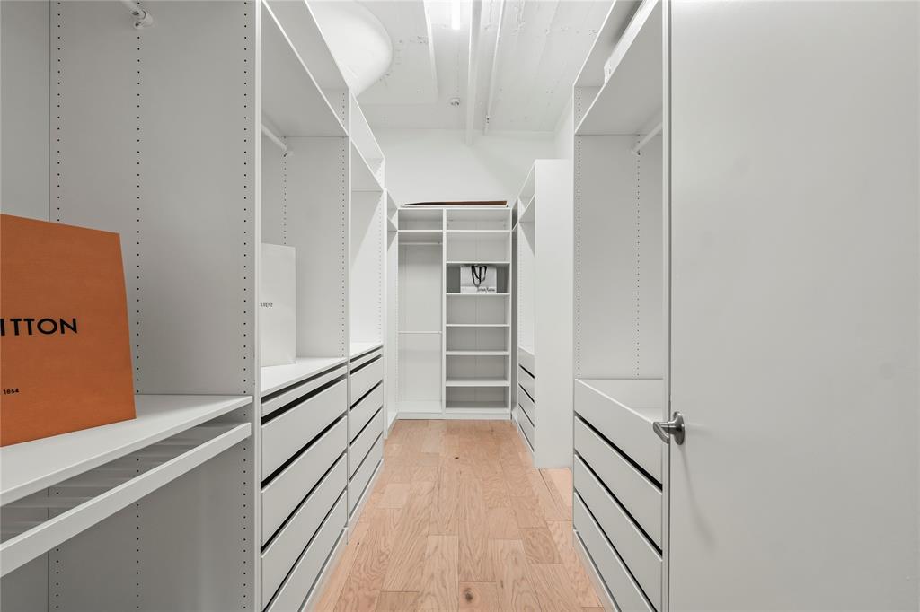 Canton Loft 2220 - Residential