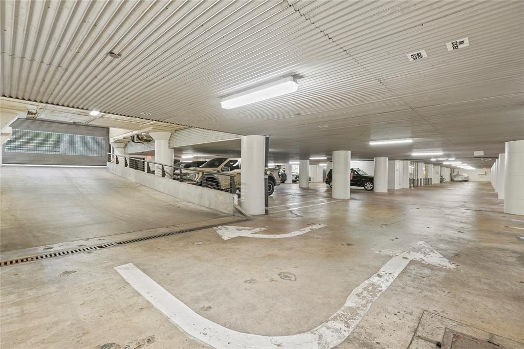 Canton Loft 2220 - Residential