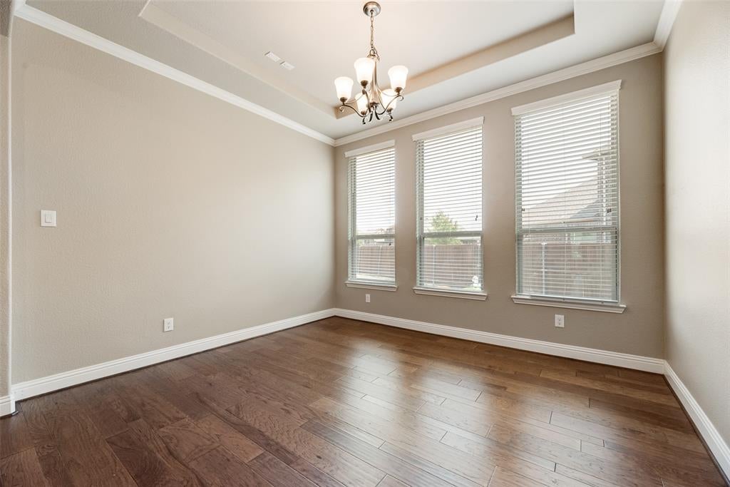 4304 Caney Creek Circle
