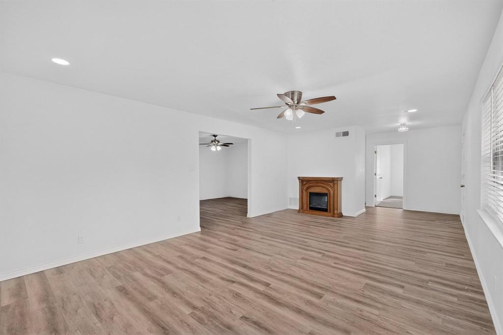 5606 S Marsalis Avenue