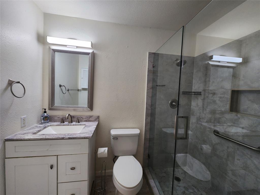 Timbercreek Comm #10b - Residential Lease