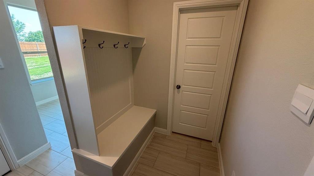 312 GALLANT MAN Court