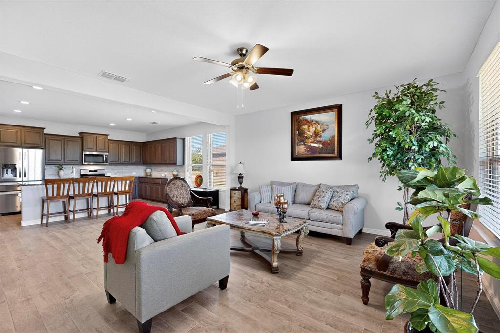 Belclaire Ph III - Residential Lease