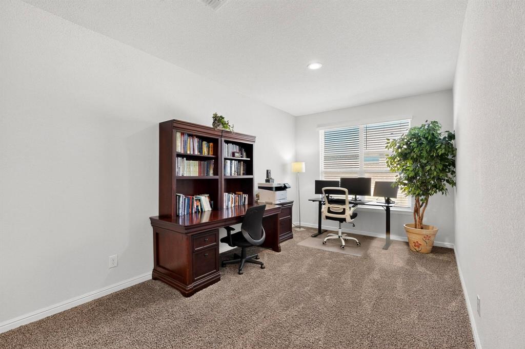 Belclaire Ph III - Residential Lease