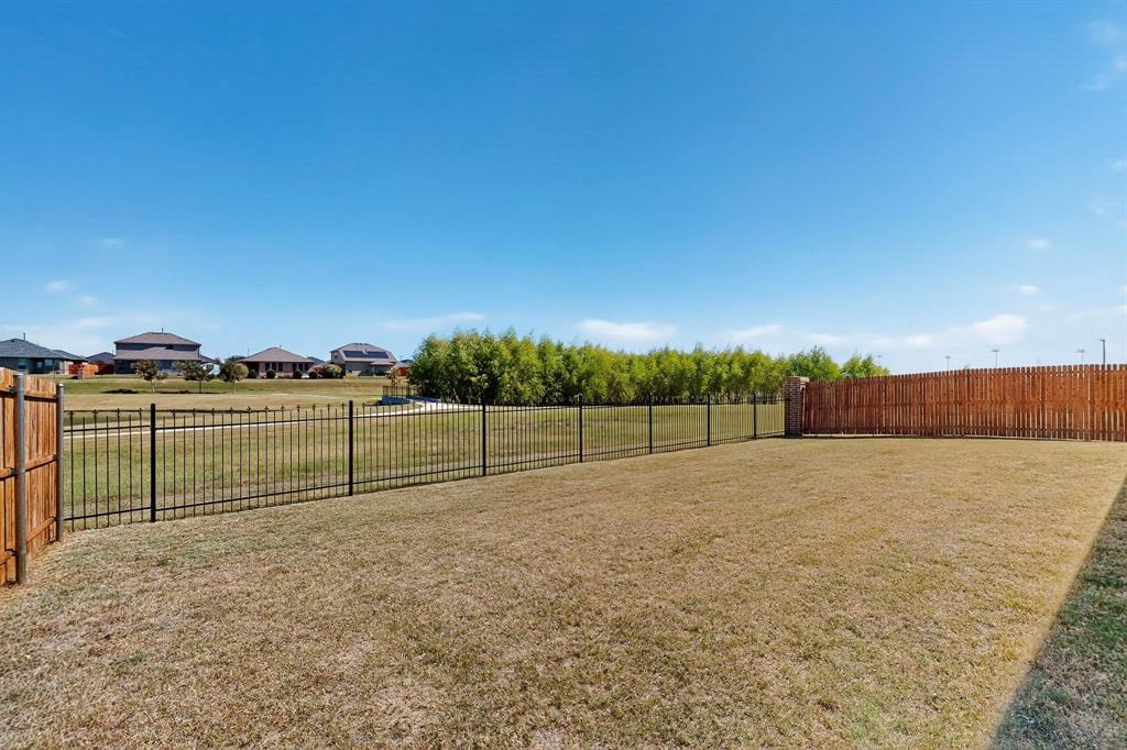 Belclaire Ph III - Residential Lease