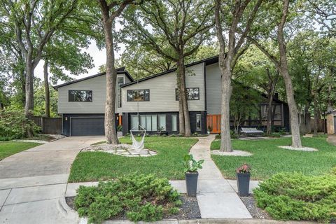 2841 West Court Grapevine TX 76051